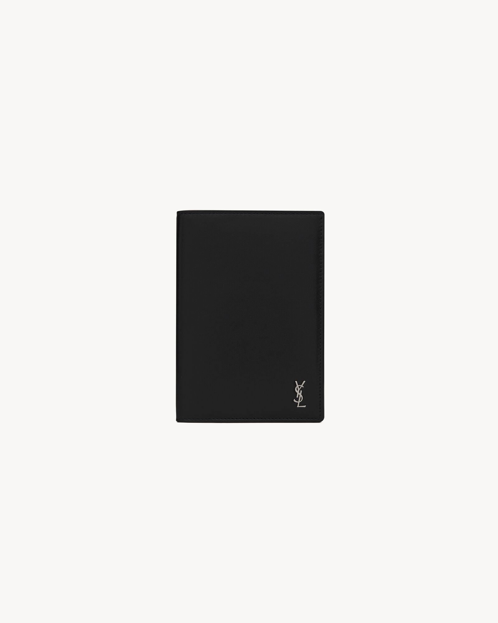 TINY CASSANDRE passport holder in matte leather — 6076591JB0E1000