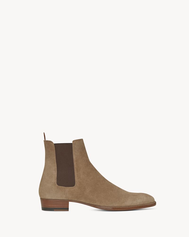 wyatt chelsea boots in suede