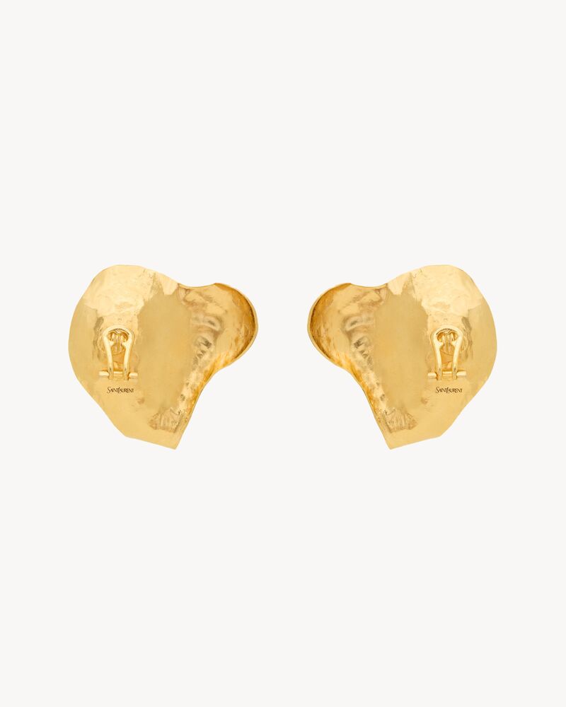 Boucles d’oreilles pétales en résine et métal