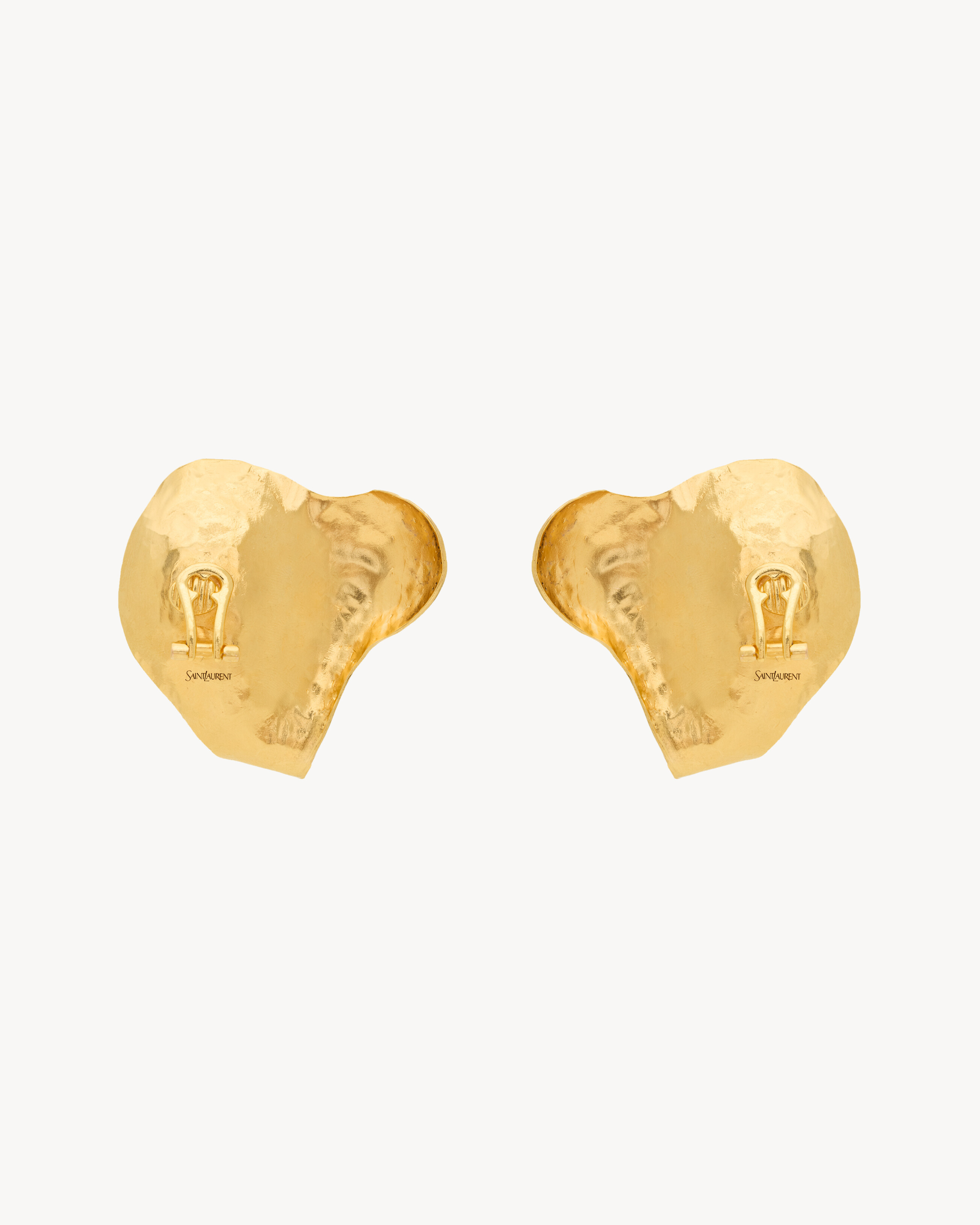 Pendientes en forma de pétalo de resina y metal