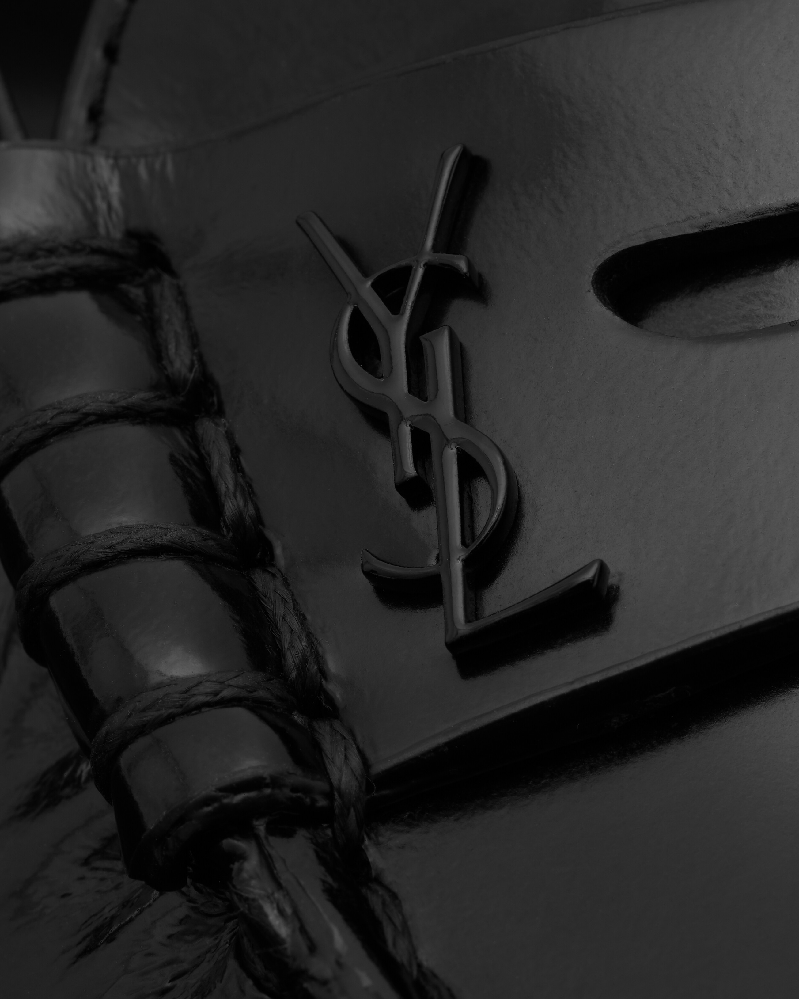 LE LOAFER penny slippers in glazed leather