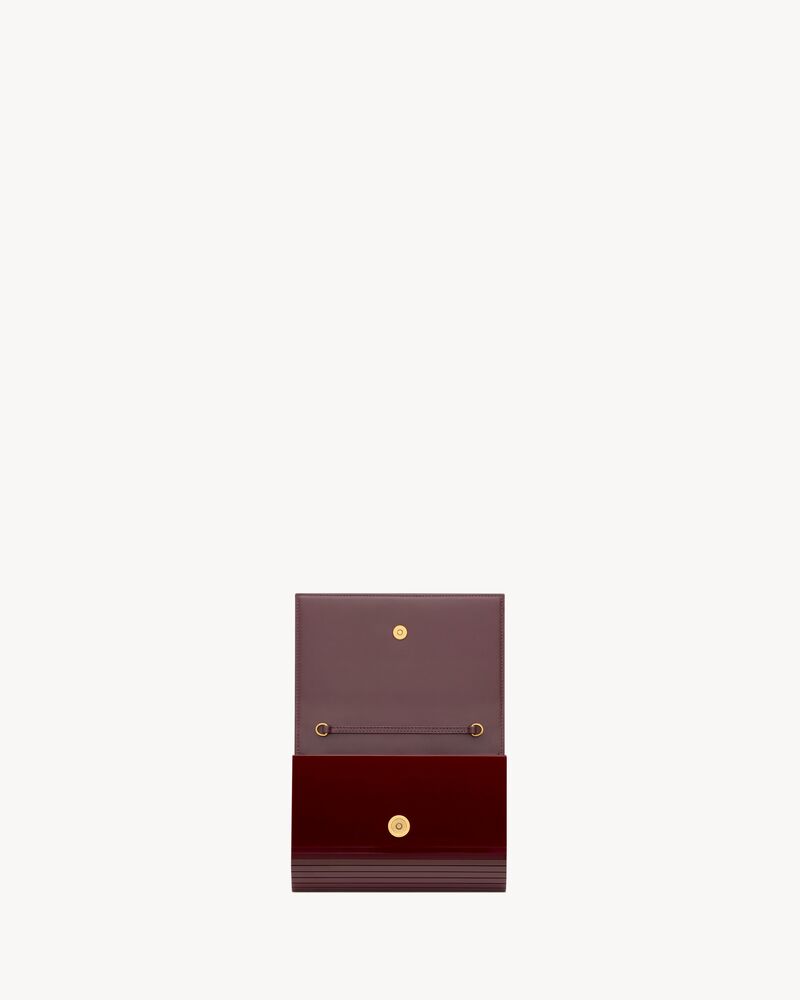 VICKY MINAUDIÈRE in PLEXIGLAS