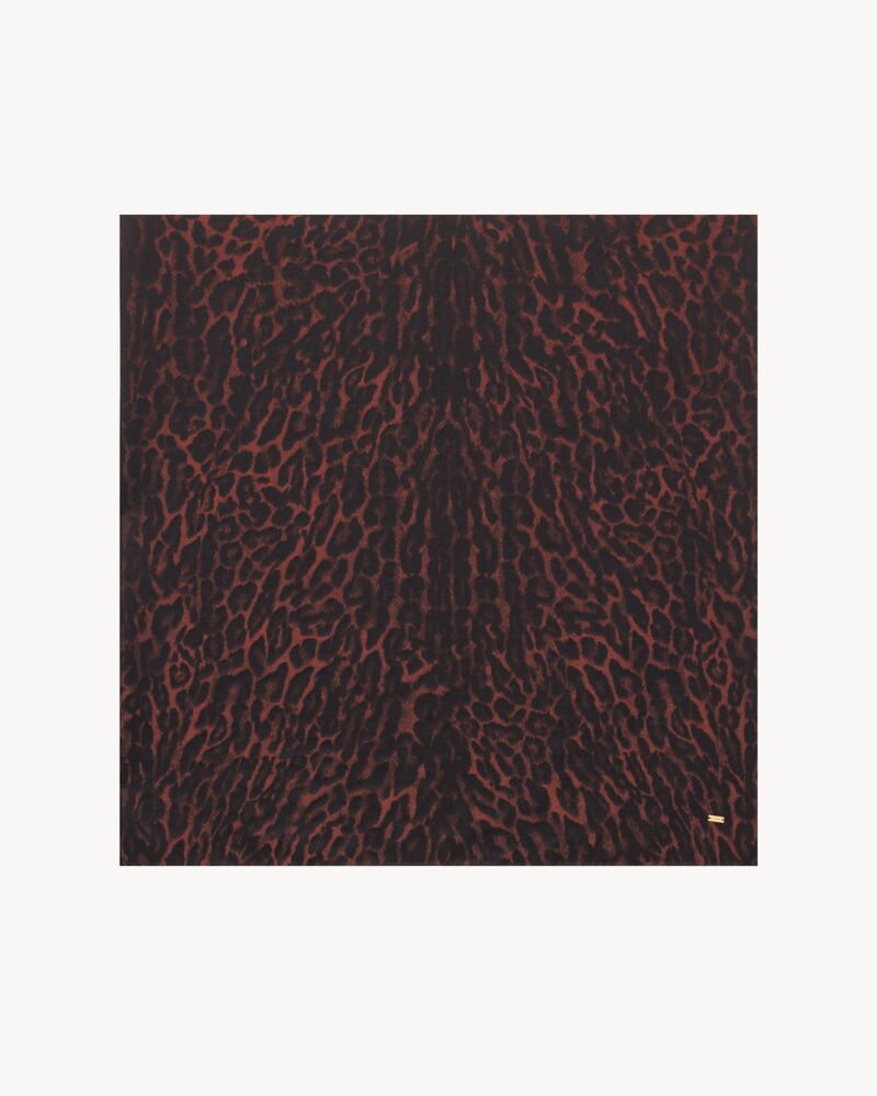 LARGE SQUARE SCARF IN LEOPARD SILK AND CASHMERE