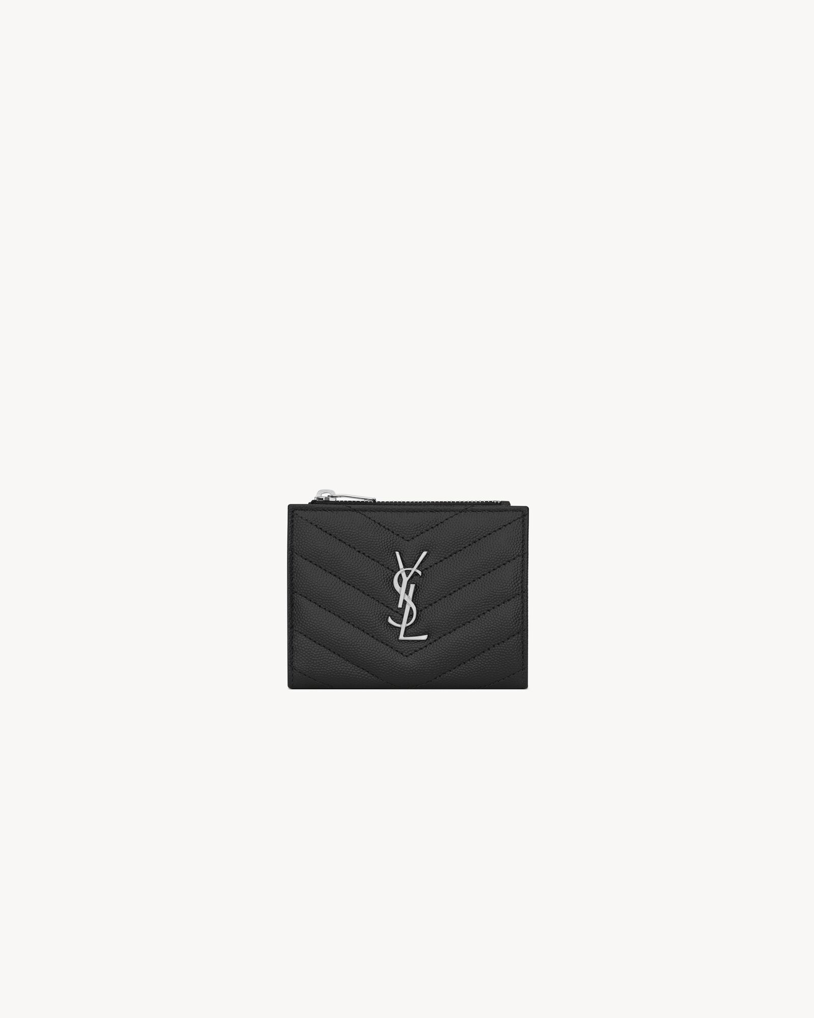 モノグラム バイフォールドウォレット（グレイン・ド・プードル エンボスレザー） | Saint Laurent