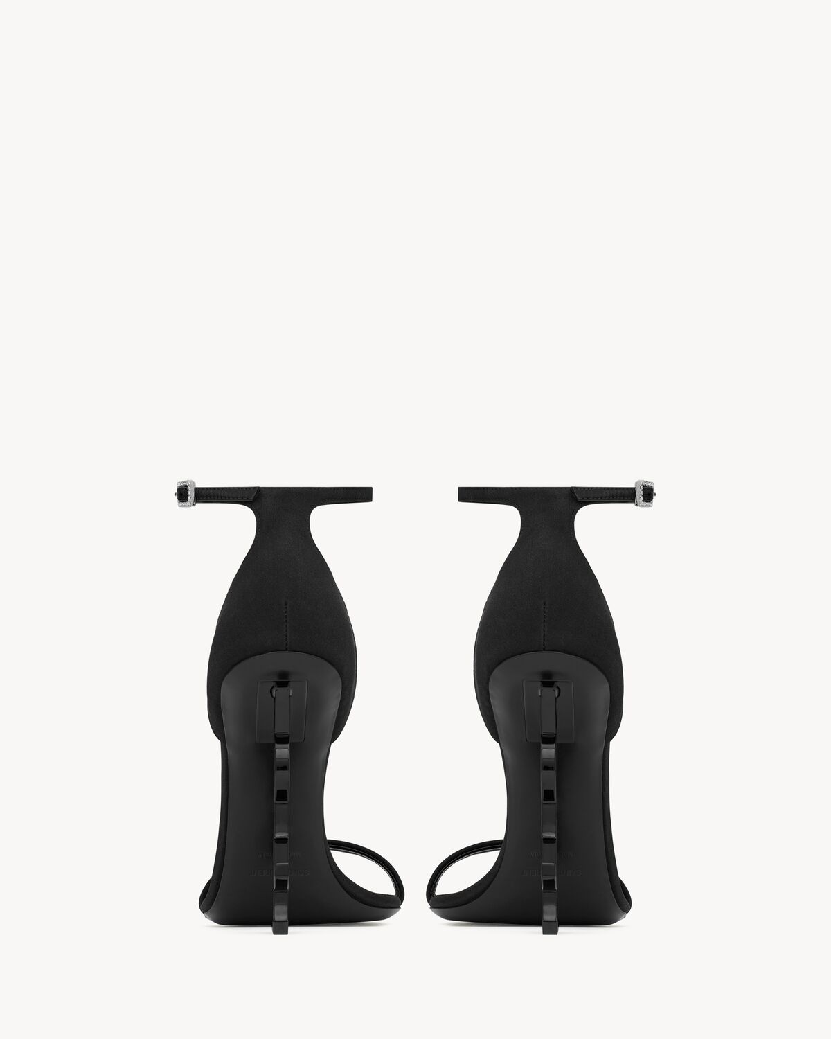 생로랑 크레프 드 신 오피엄 샌들 762953AACSM1000