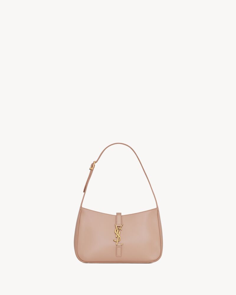 LE 5 À 7 in smooth leather