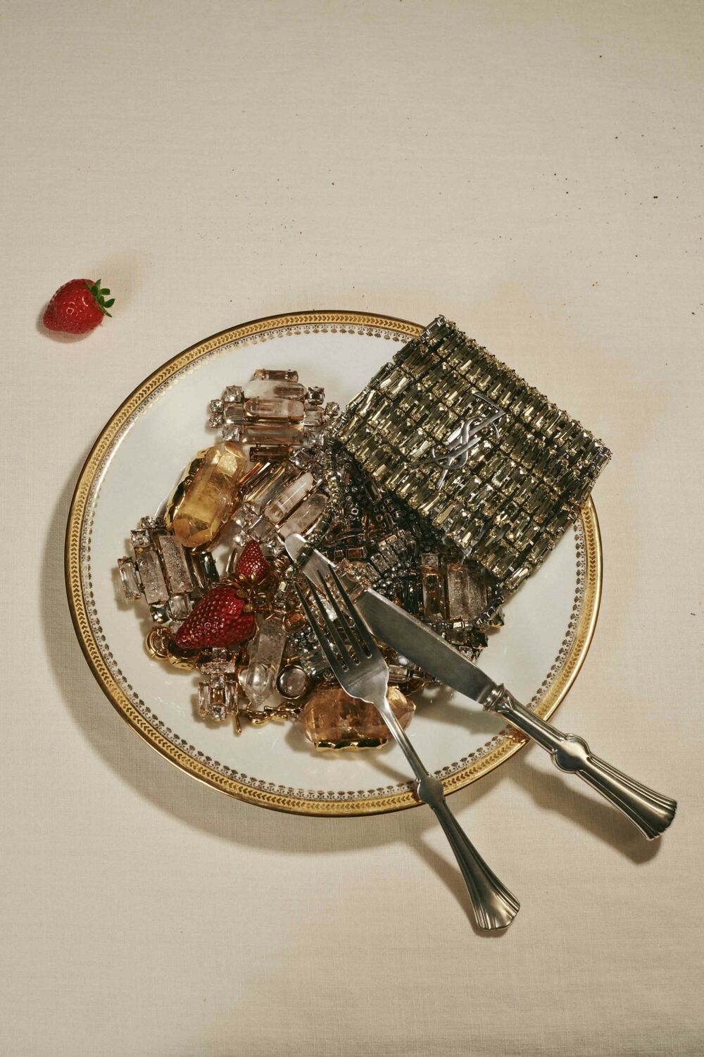 GIFTS SHOP END OF YEAR WAVE 2 > Single 3 EVENING