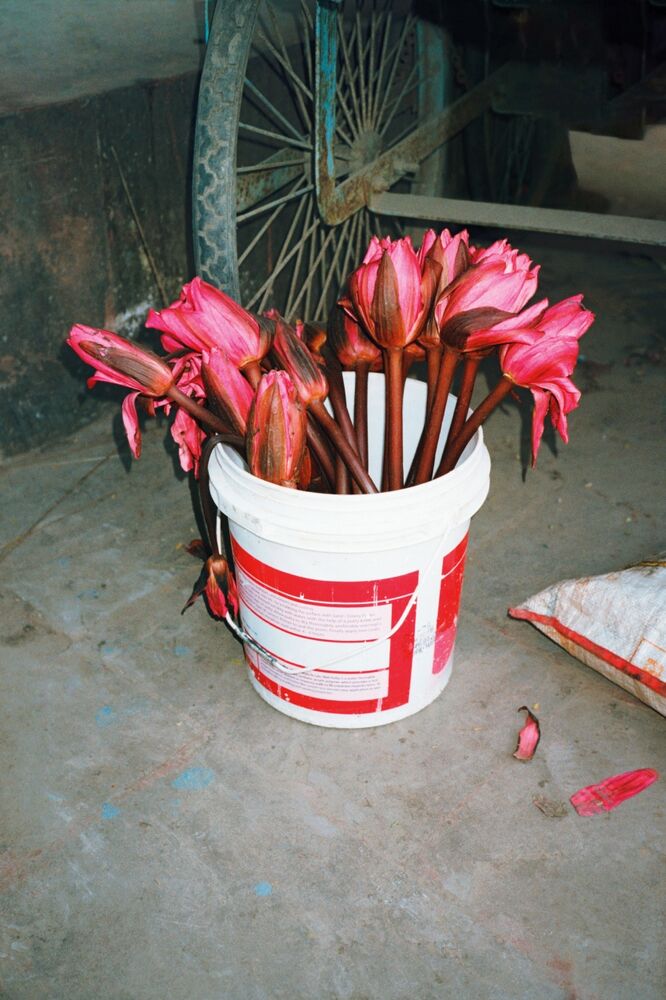 SL Editions > Fanzine > Jonathan LLense > Slider Soft > Visual 32 > image