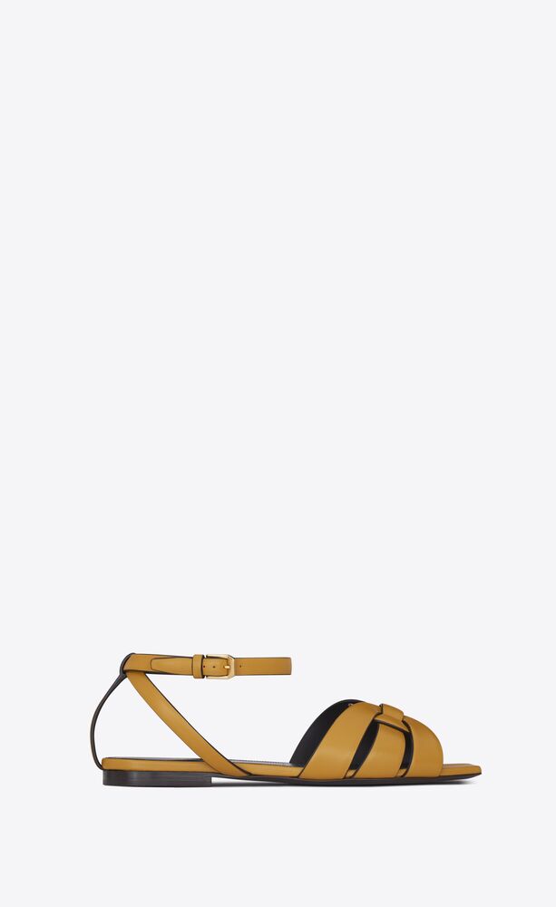 tribute flat sandals in smooth leather