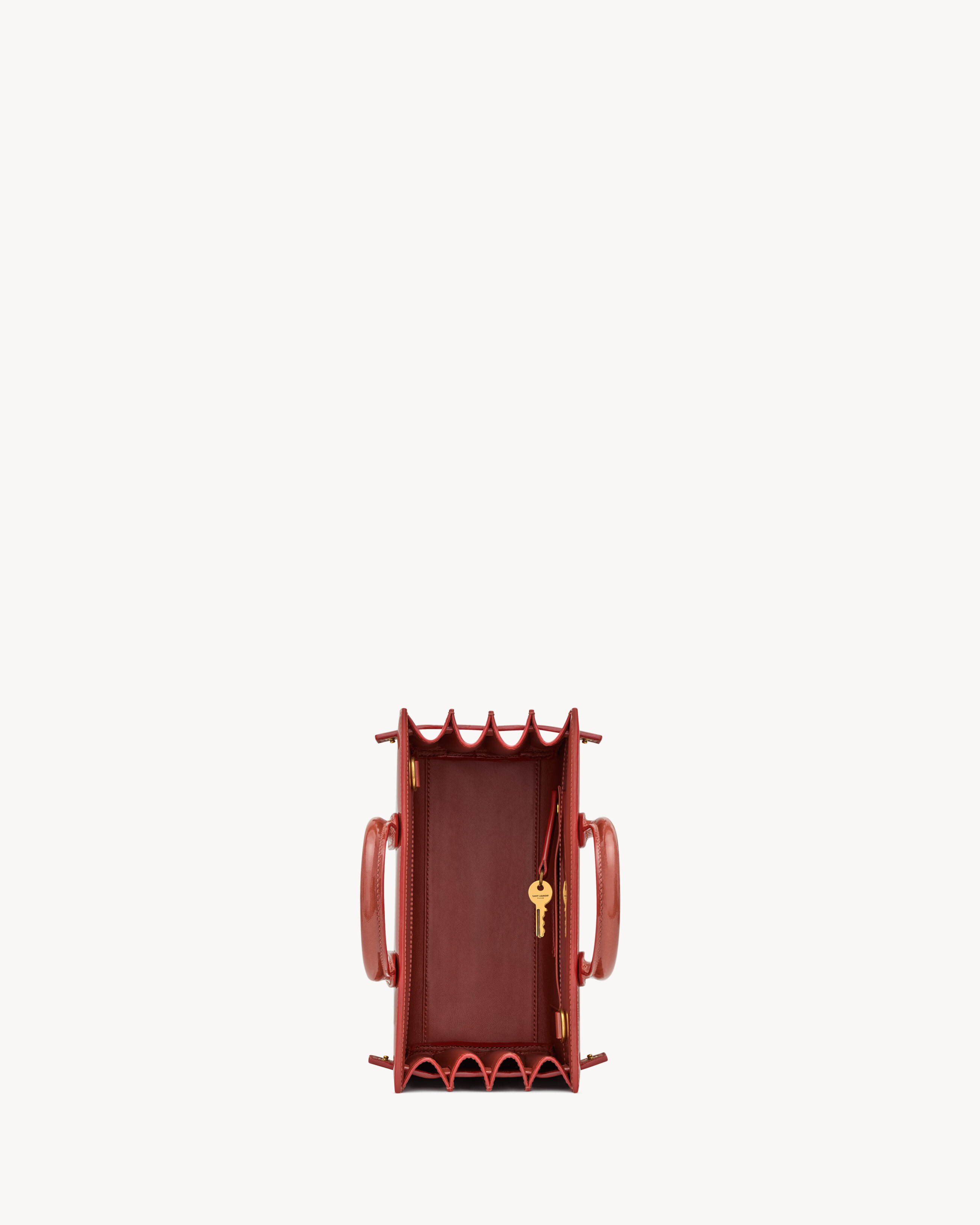SAC DE JOUR in patent leather - nano