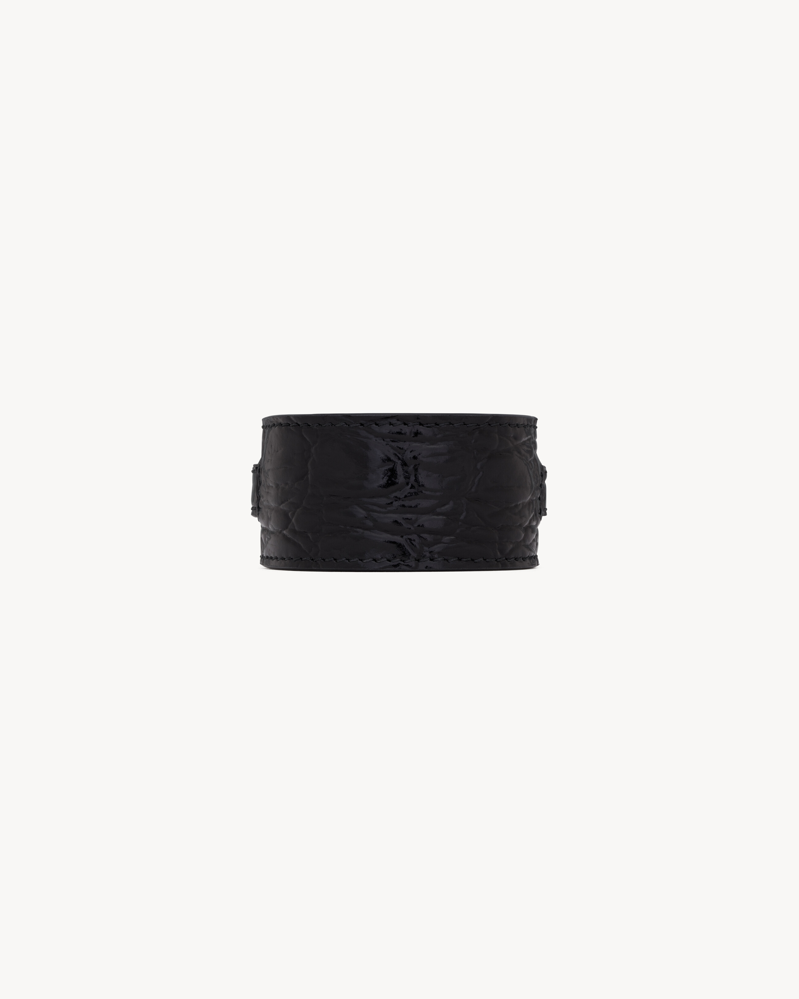 LE CARRÉ breites Armband aus Leder mit Krokoprägung und Metall