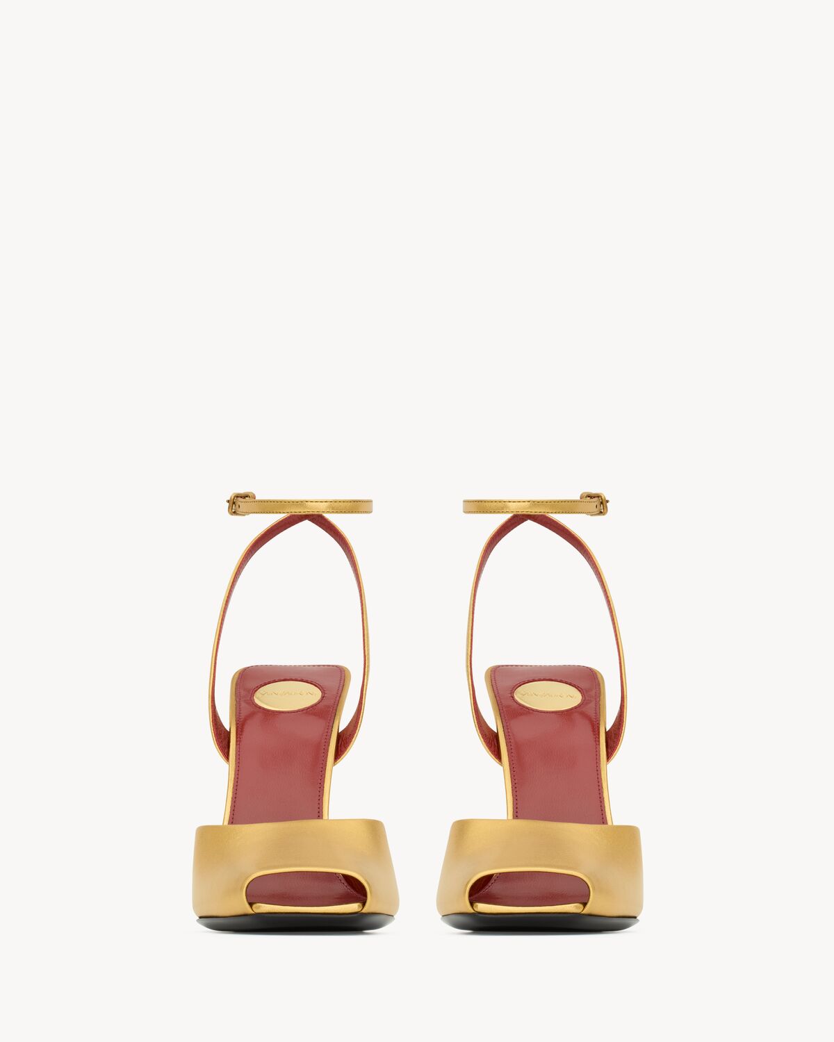 la scandale sandalen aus metallic-leder