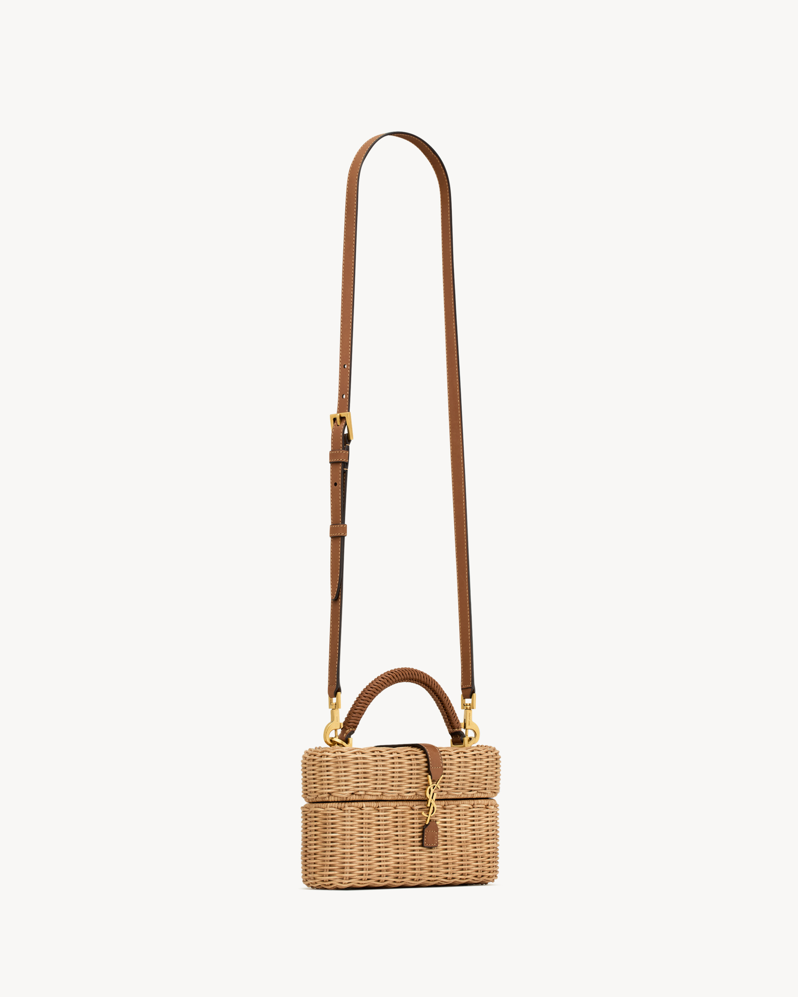 GABY VANITY BAG EN OSIER