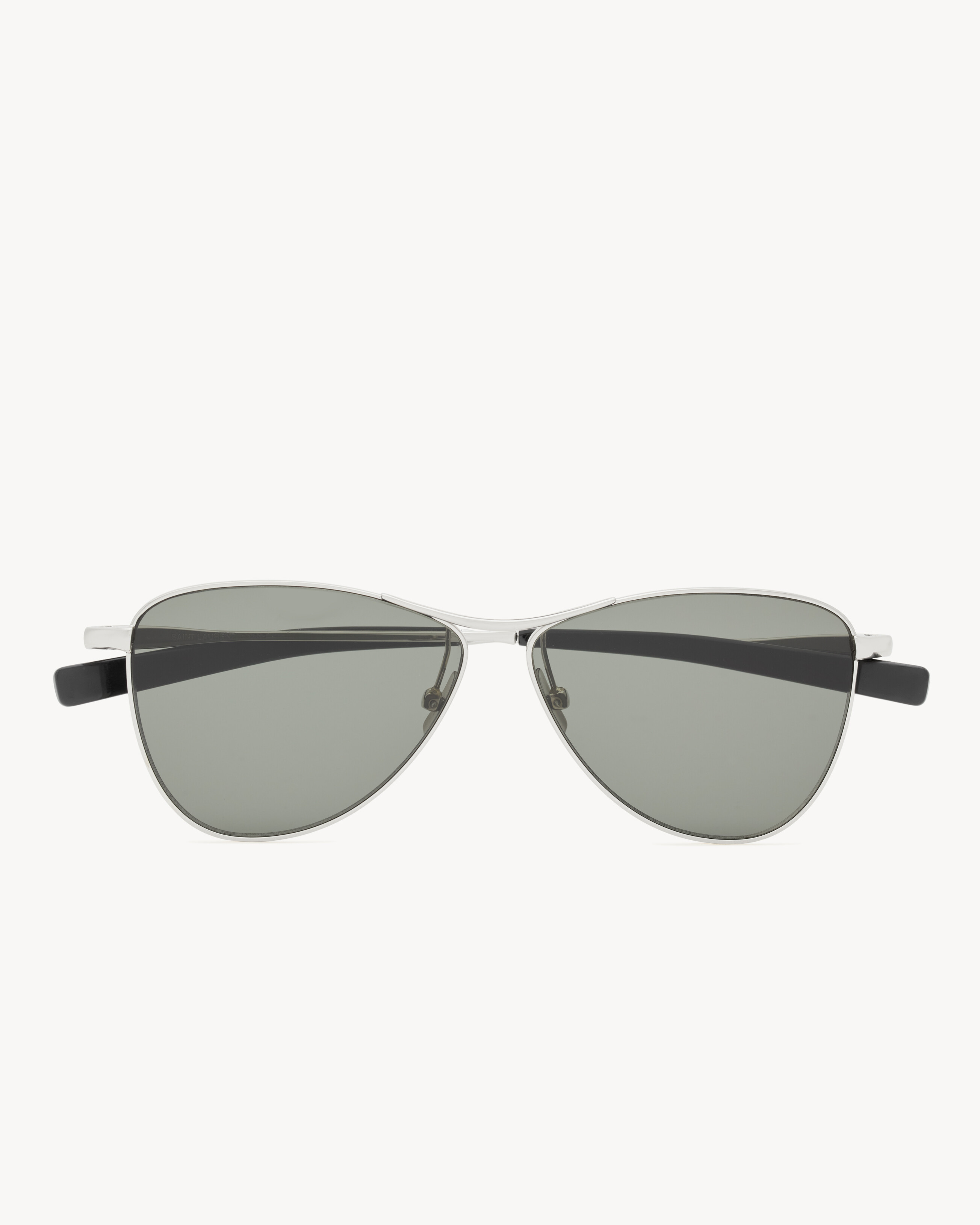 SL 831 VESPER