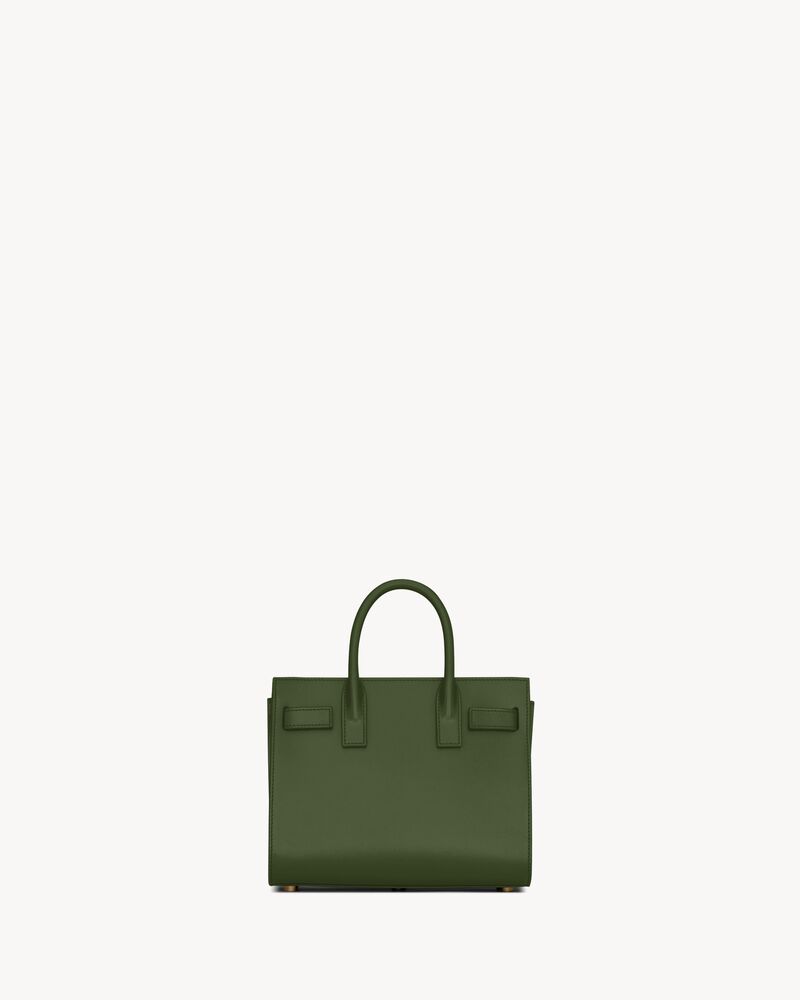 SAC DE JOUR NANO号光滑皮革手袋