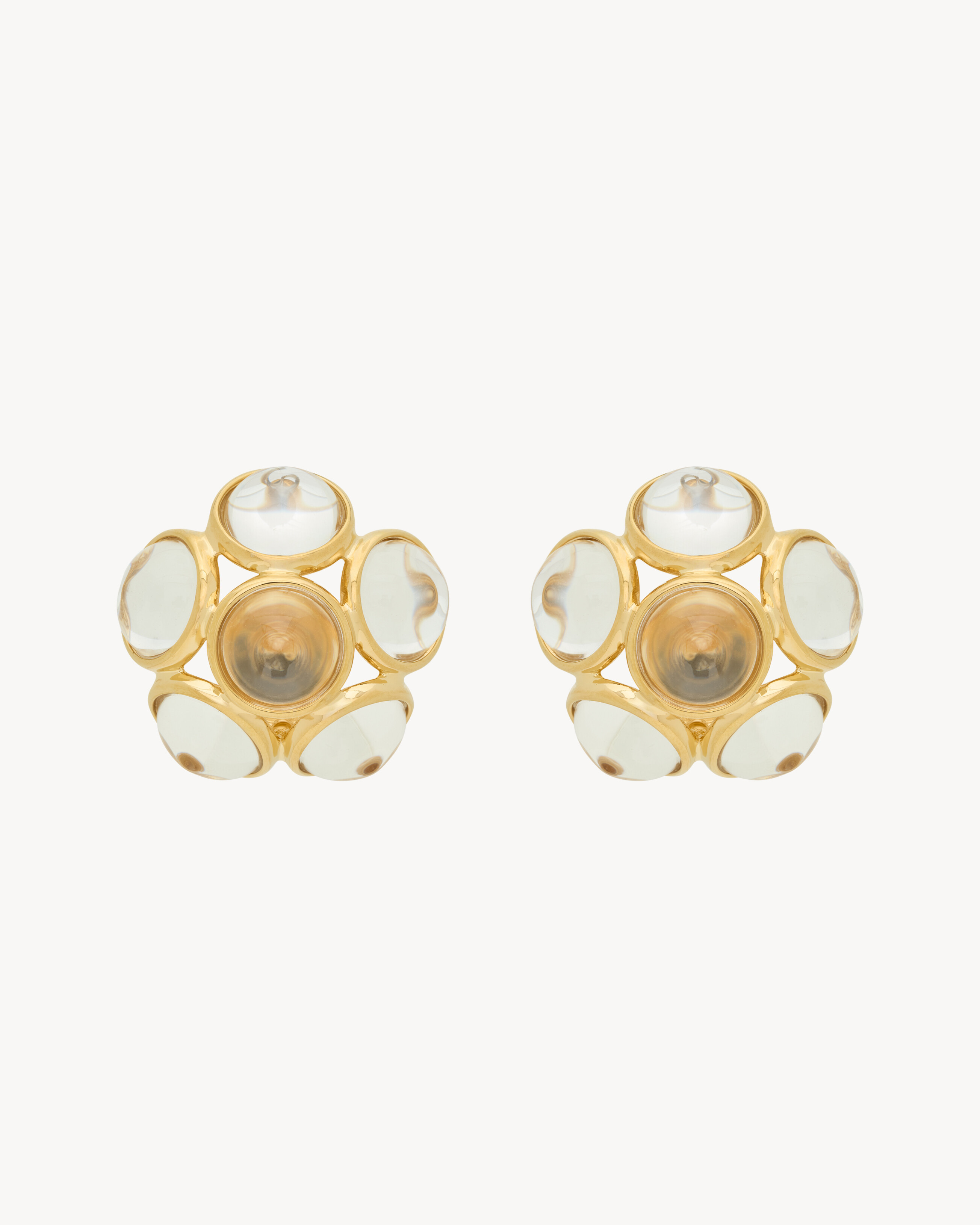 Pendientes en forma de flor de resina y metal