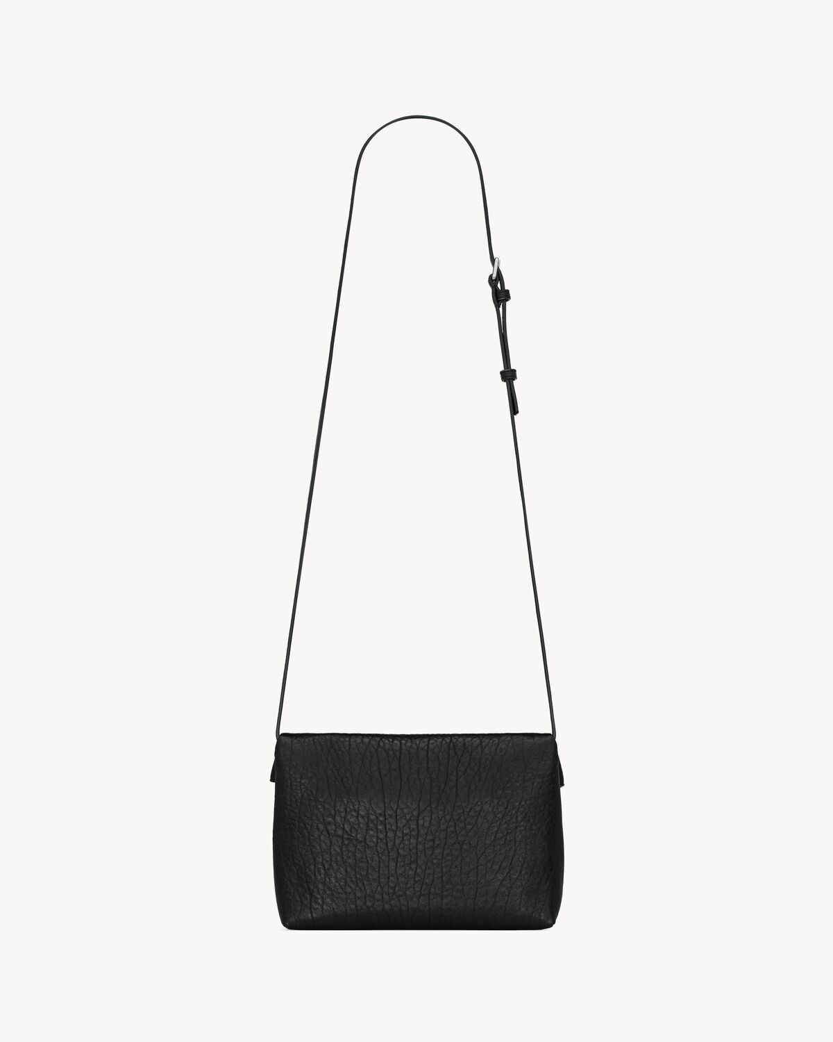 Bolso messenger tipo sobre Cassandre de piel de cordero