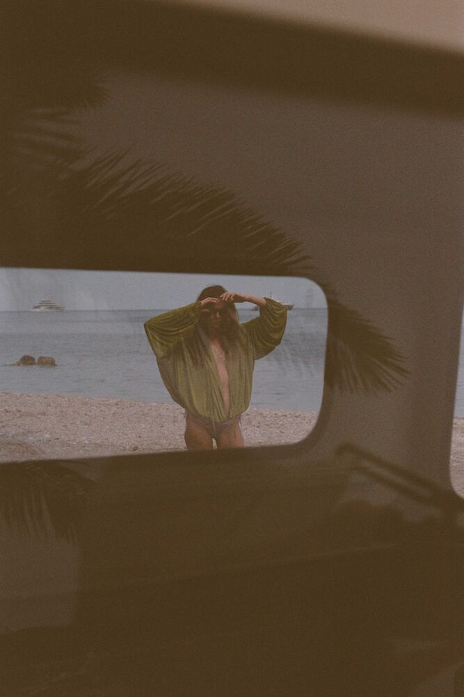 Homepage > Double Component > Shades of Summer > RESORT