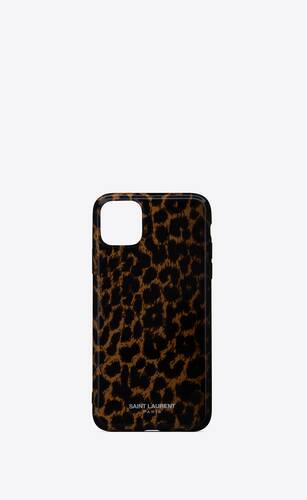 iphone 11 pro max case in leopard printed silicone