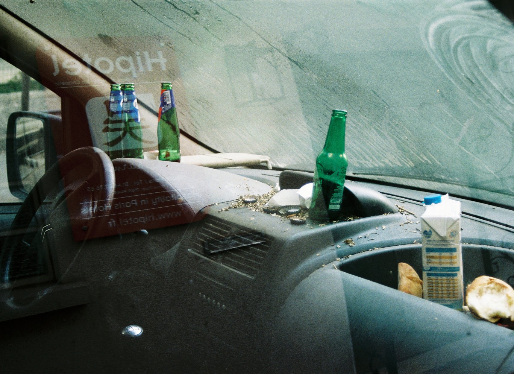 SL Editions > Fanzine > Lucie Cherqui > Slider > Visual 31 > image