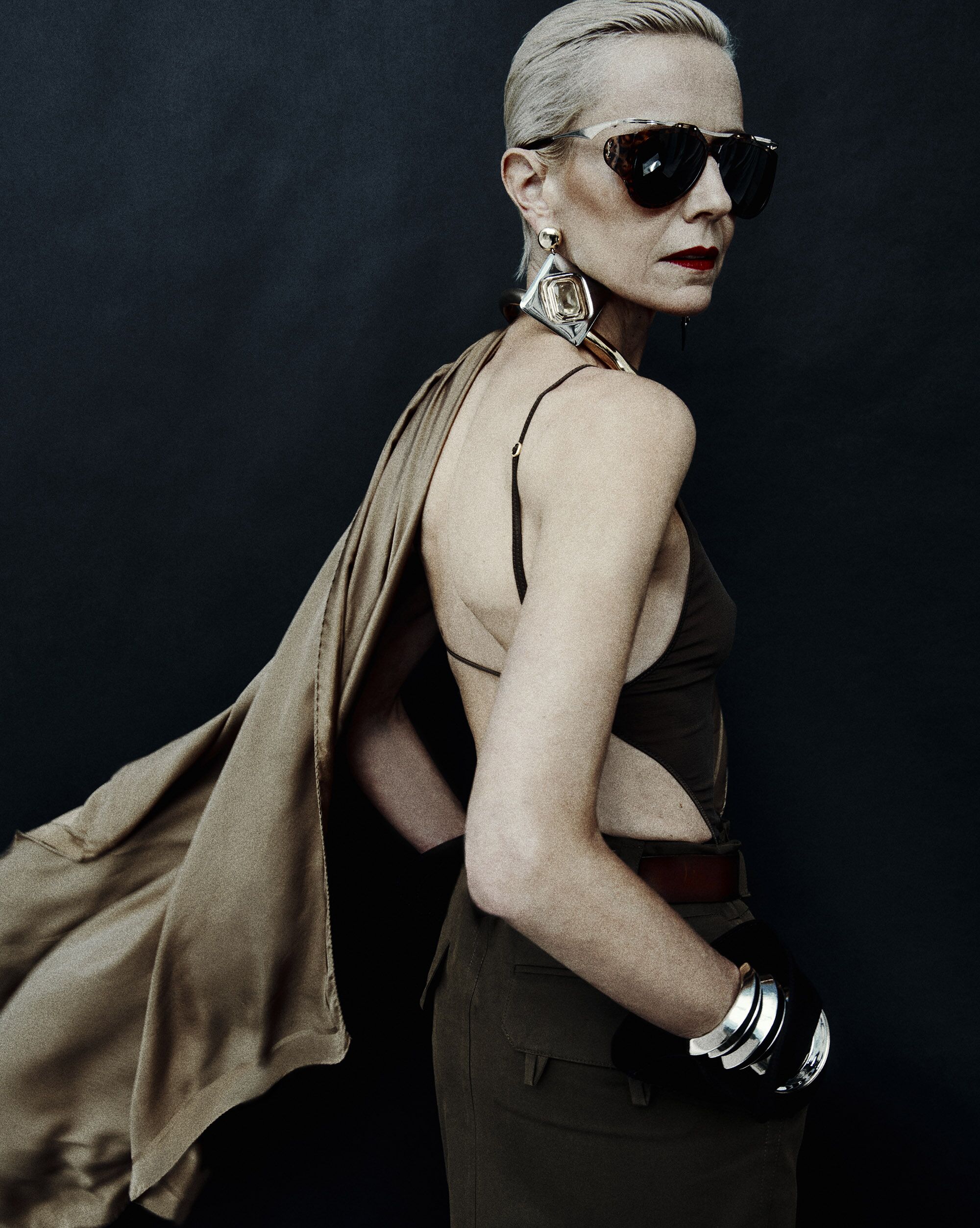 CASSANDRE square scarf in silk charmeuse