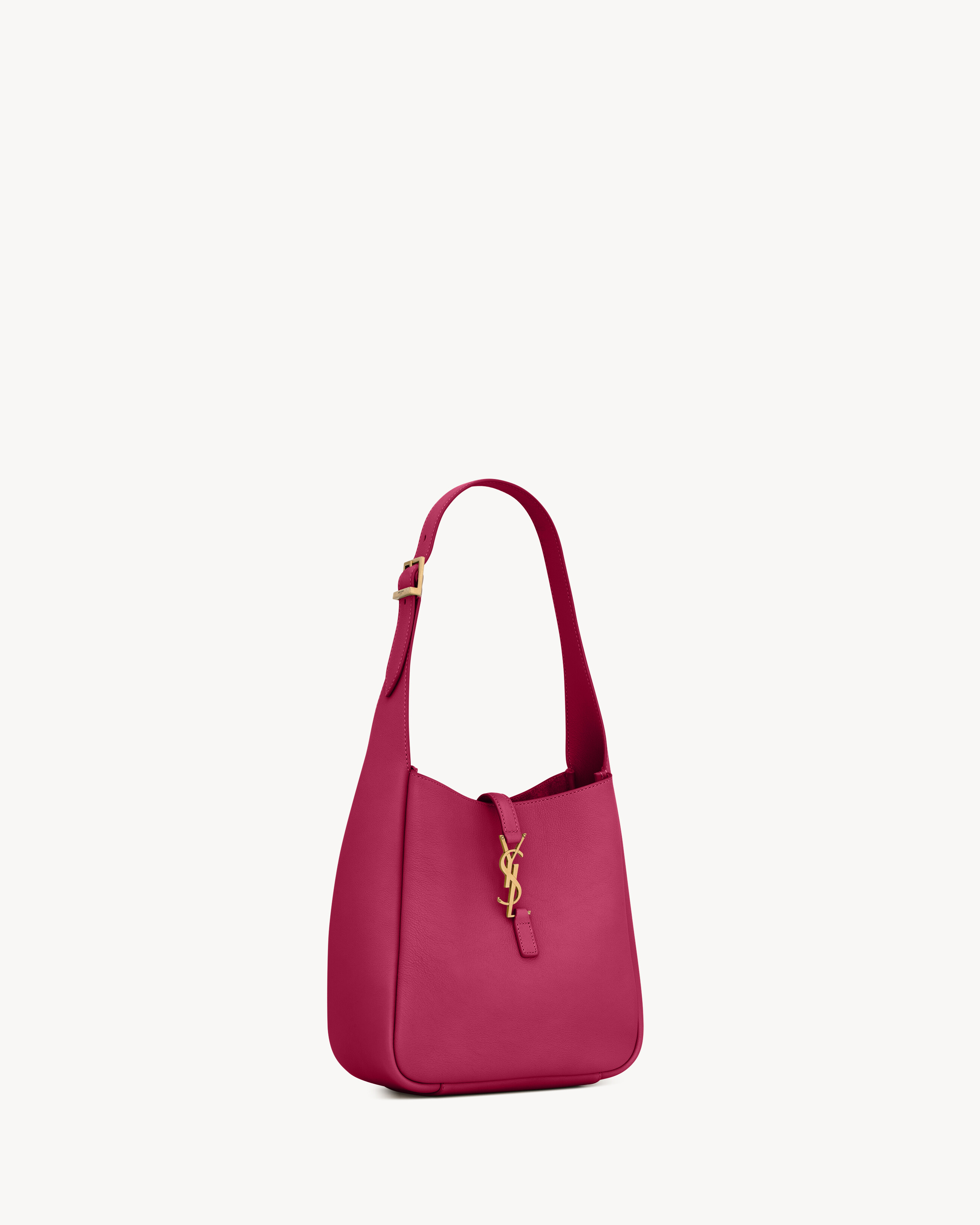 LE 5 À 7 supple small IN GRAINED LEATHER