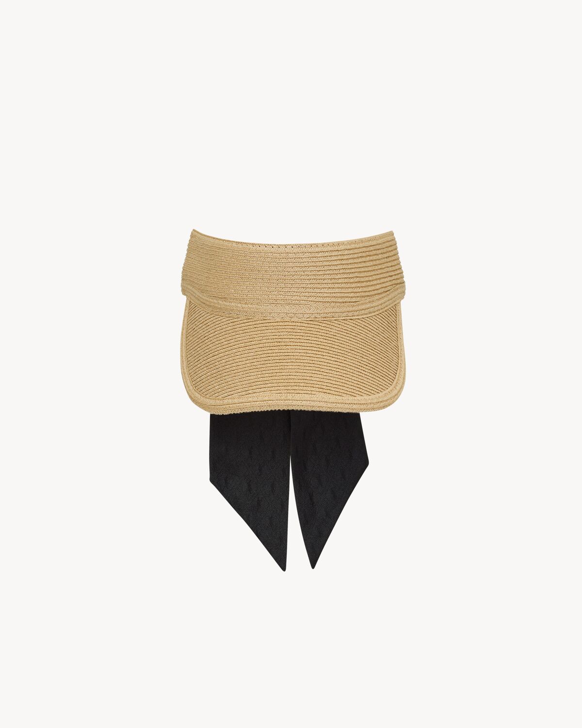 visor in straw with scarf