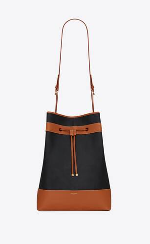 aphile bucket bag in smooth leather