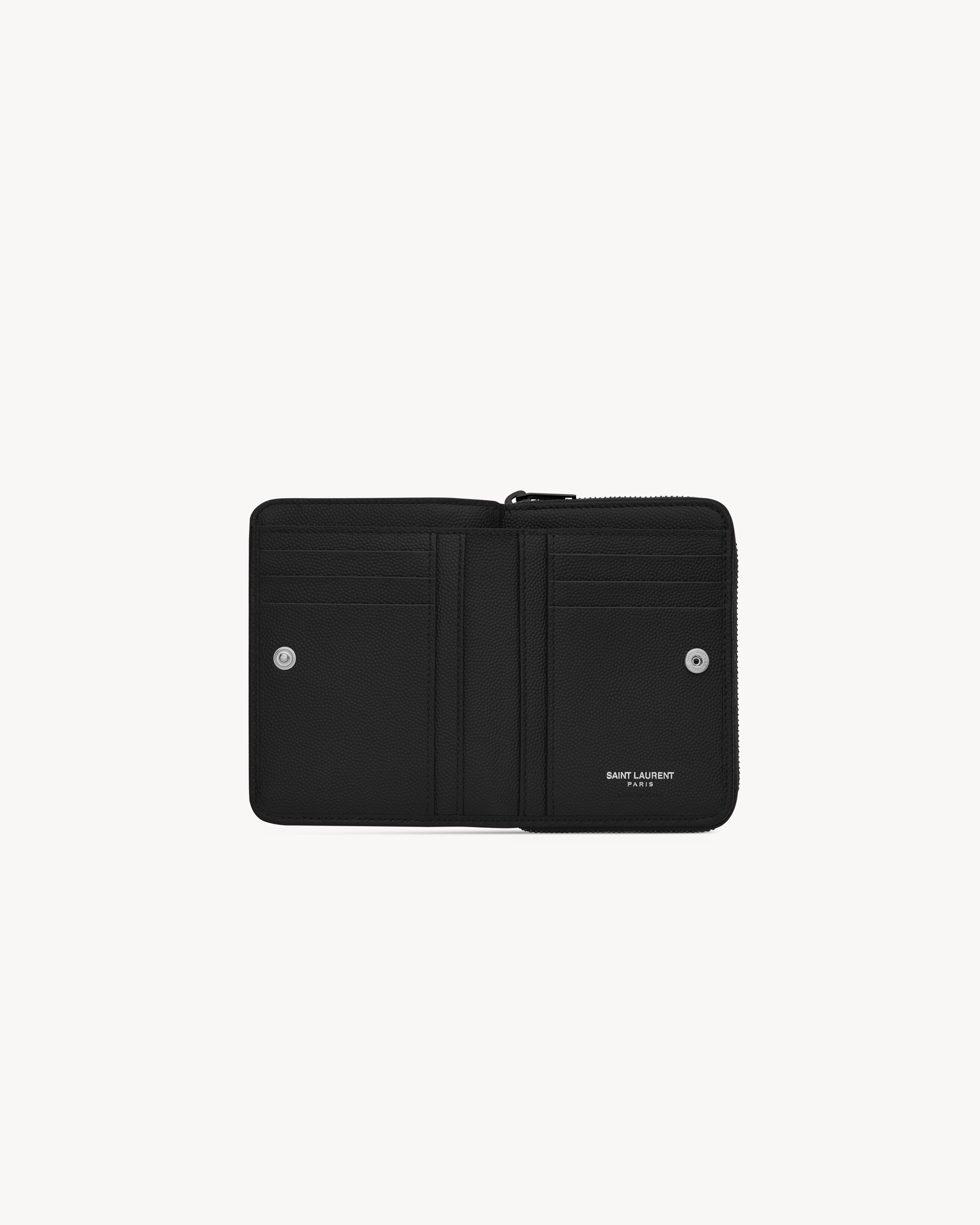 CASSANDRE MATELASSÉ compact zip around wallet in grain de poudre leather