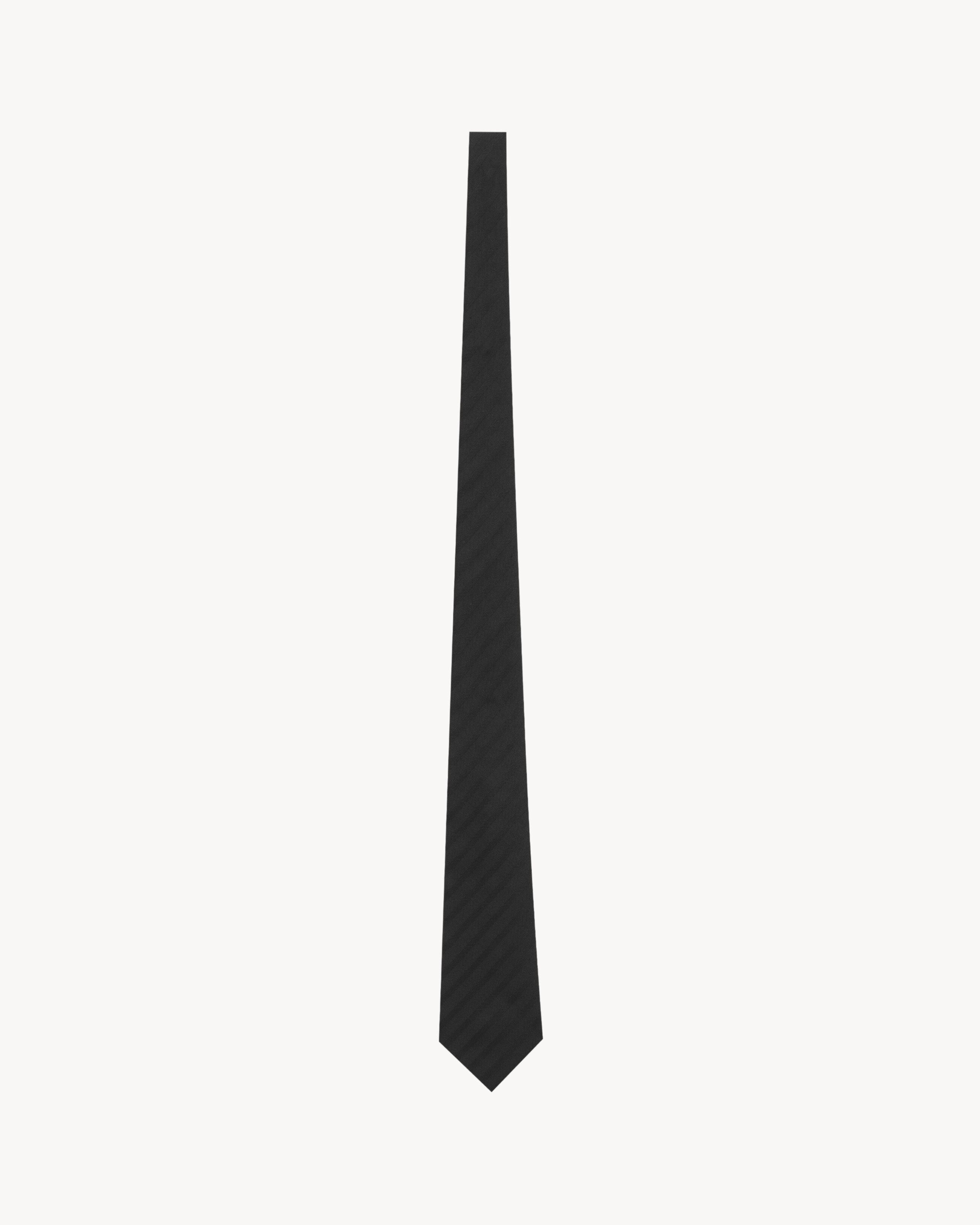 STRIPED WIDE TIE IN SILK JACQUARD