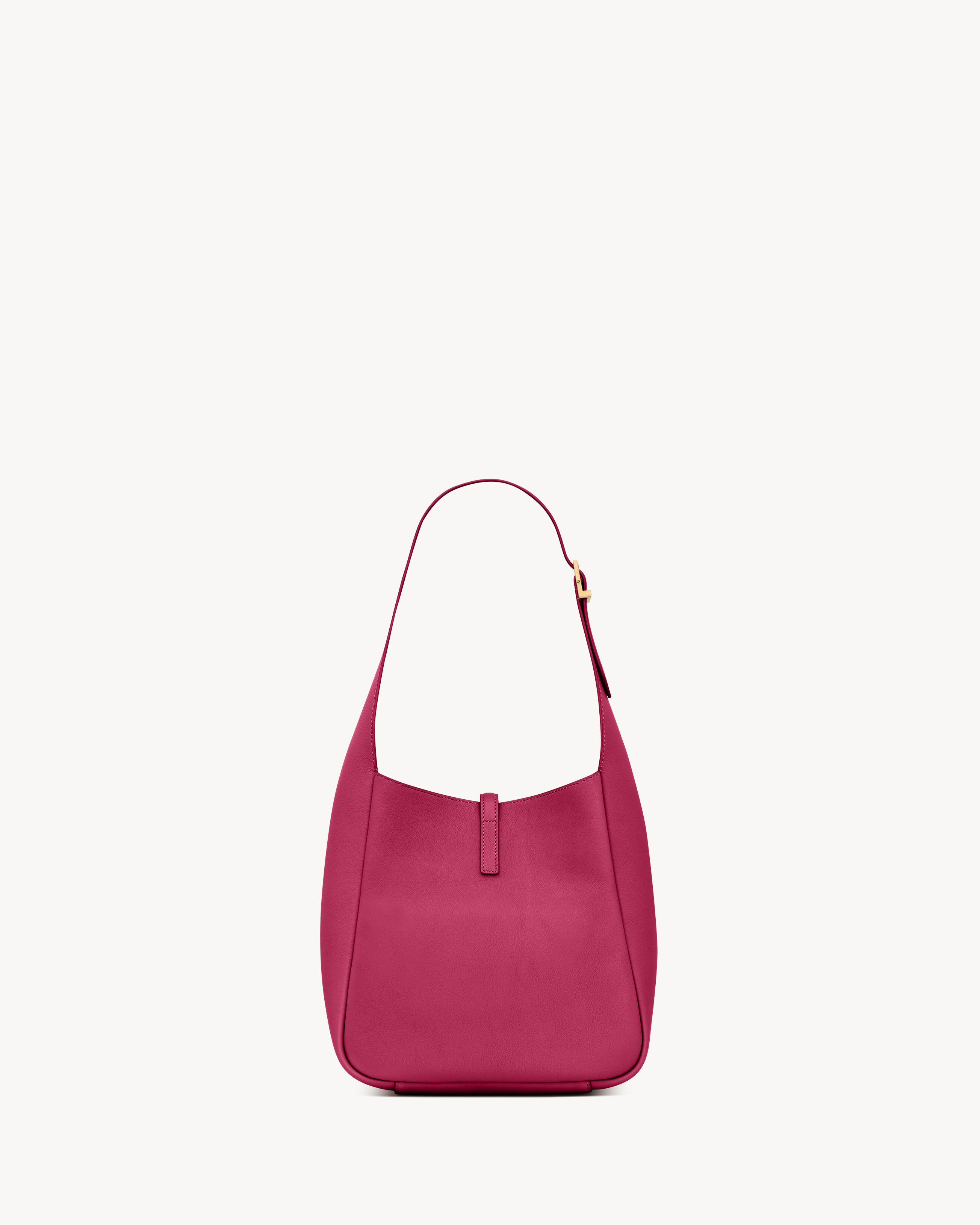 LE 5 À 7 supple small IN GRAINED LEATHER