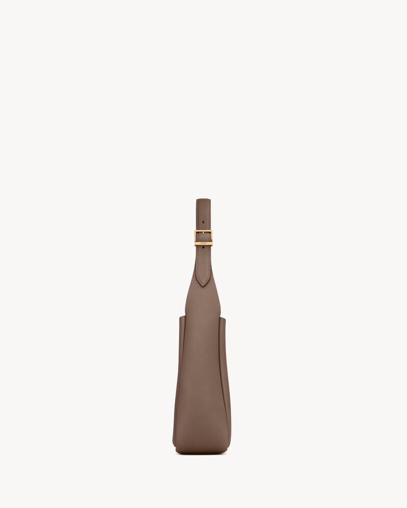 Borsa LE 5 À 7 morbida micro in pelle martellata