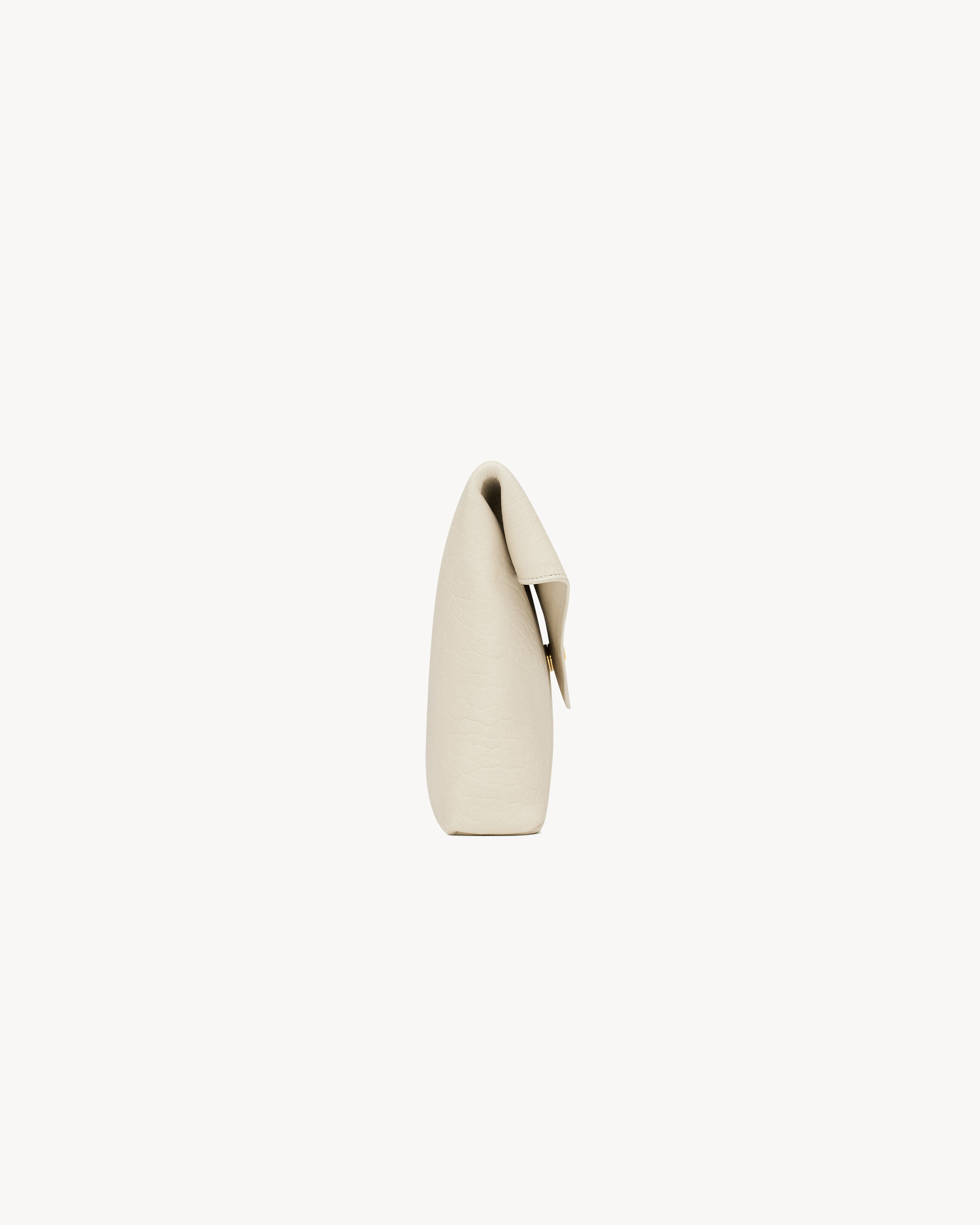 Große CASSANDRE Envelope-Pouch aus Lammleder