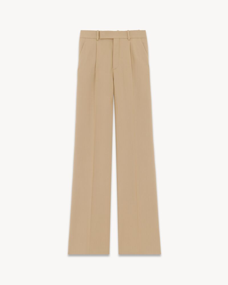 Pantalones de corte acampanado de tela de gabardina