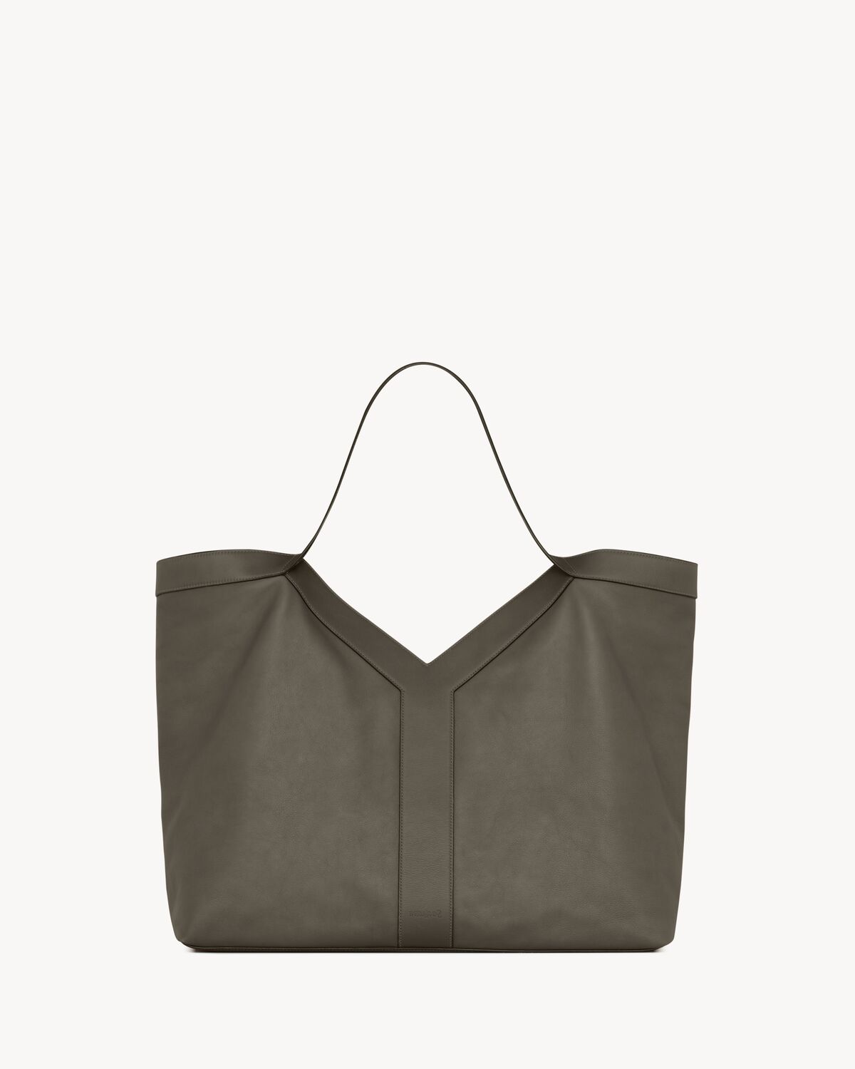 y giant tote in smooth leather