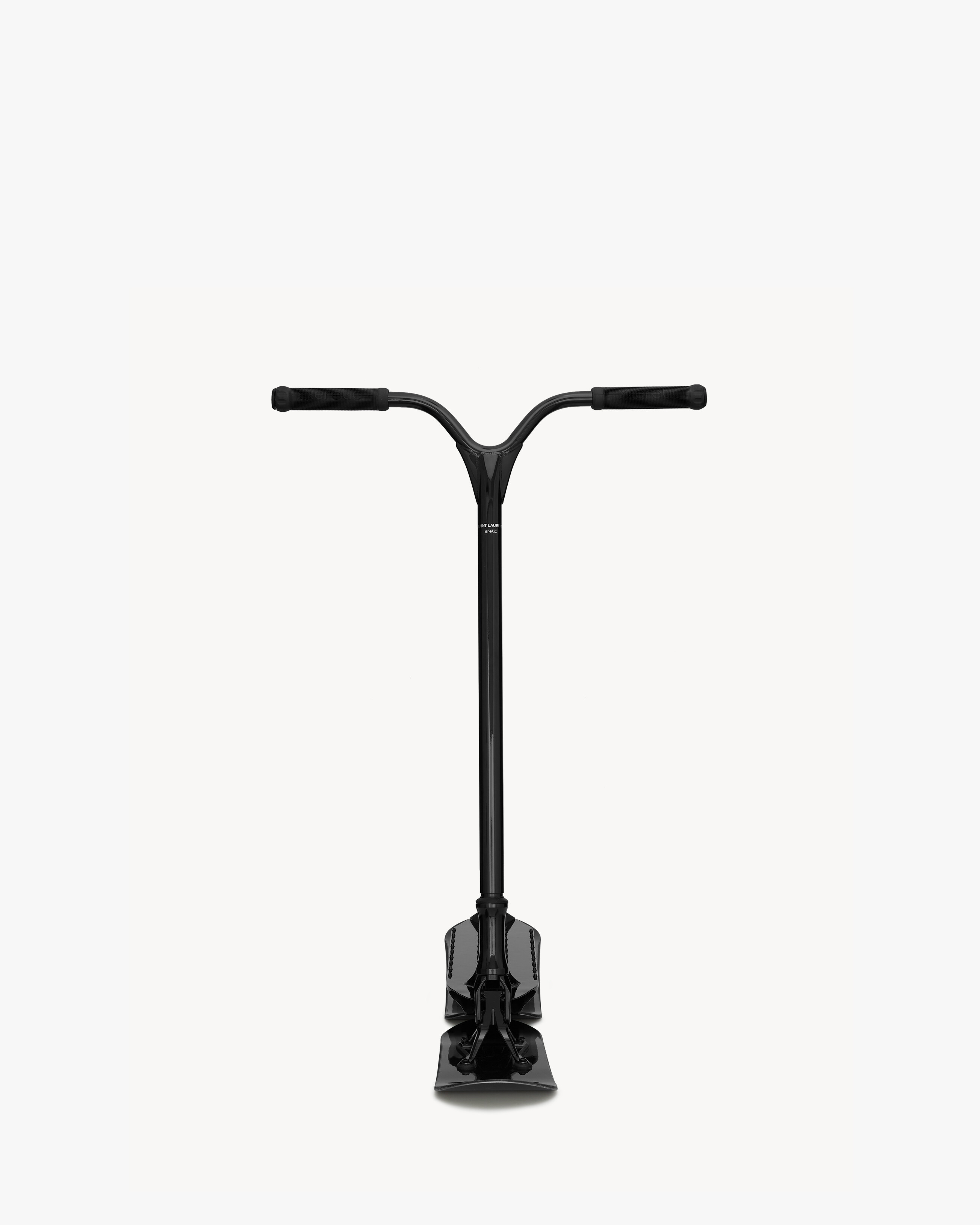 ERETIC SNOWSCOOT